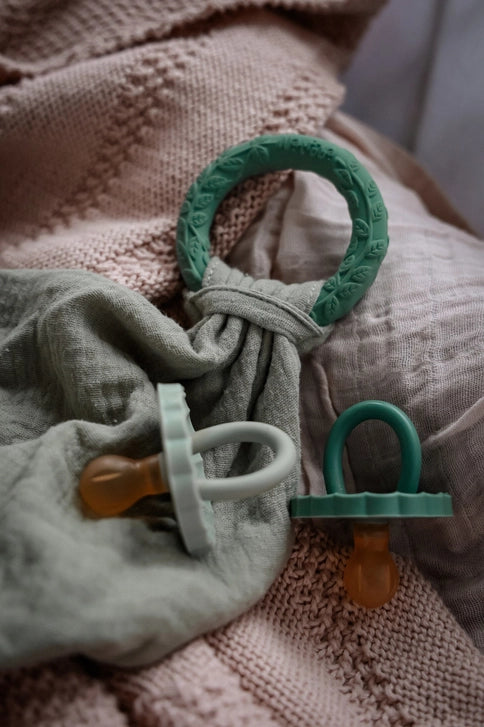 Nusseklud med bidering, grøn