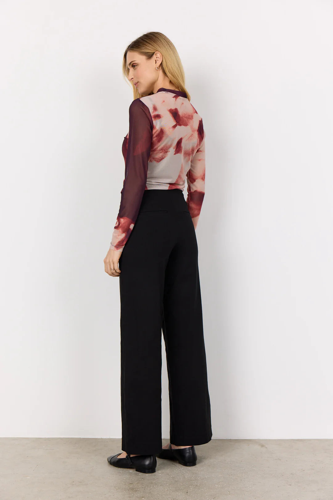 Mesh bluse med mønster