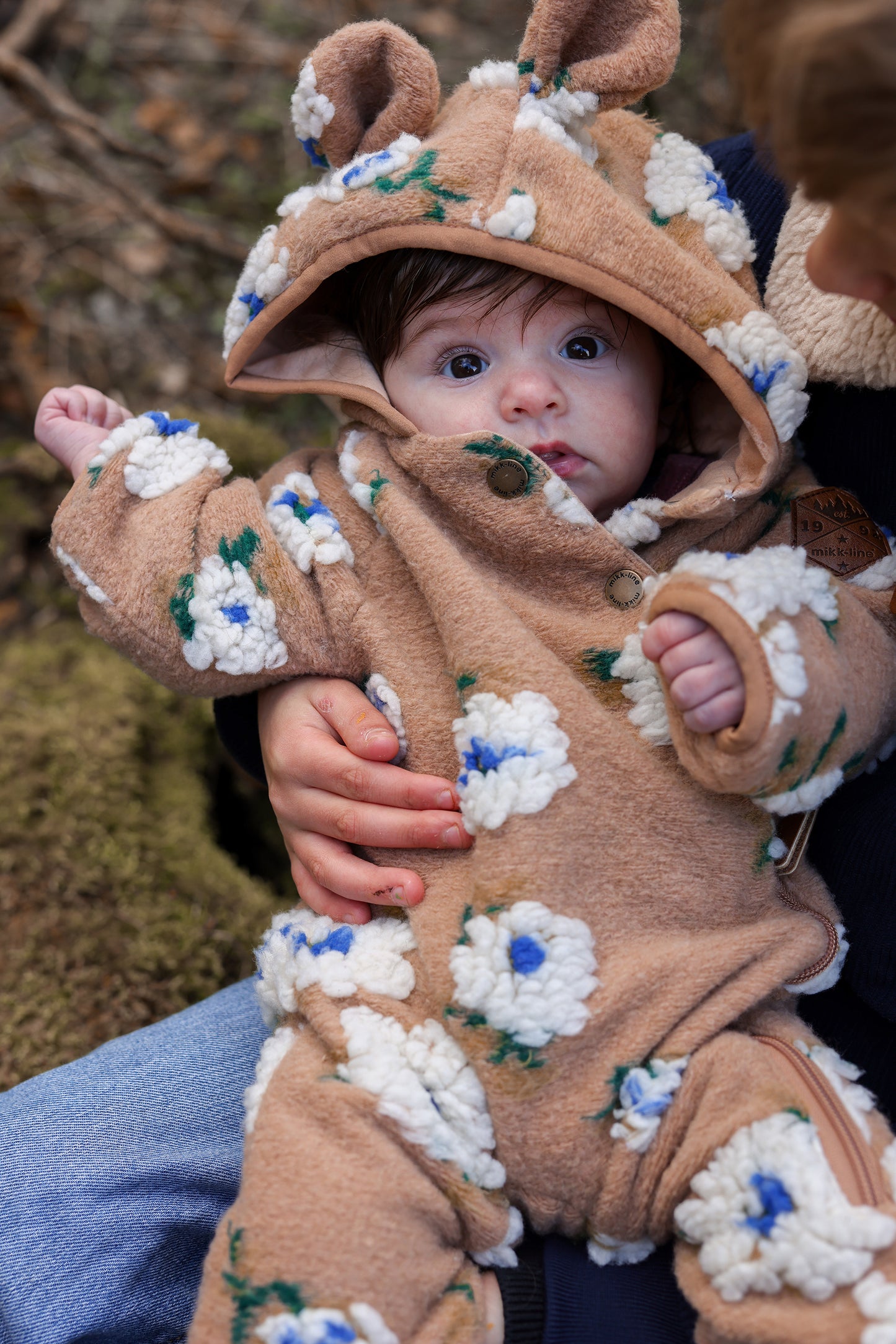 Teddy heldragt med blomster